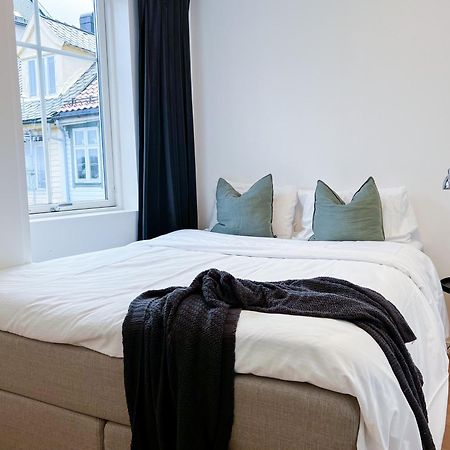 Central City Apt On One Of Bergen'S Finest Streets Extérieur photo